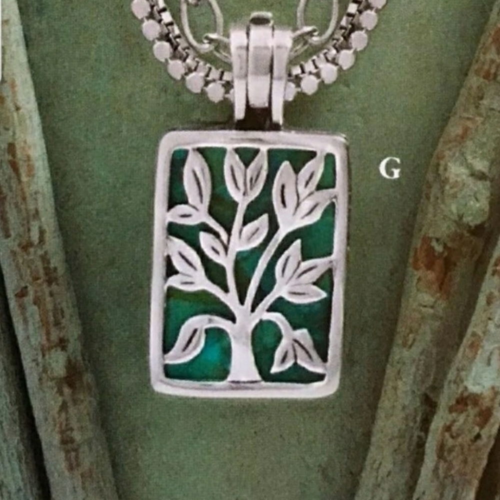💥Silpada Changeling Pendant S1957 Live Laugh Love w/ 3 interchangeable Rare - Picture 2 of 11